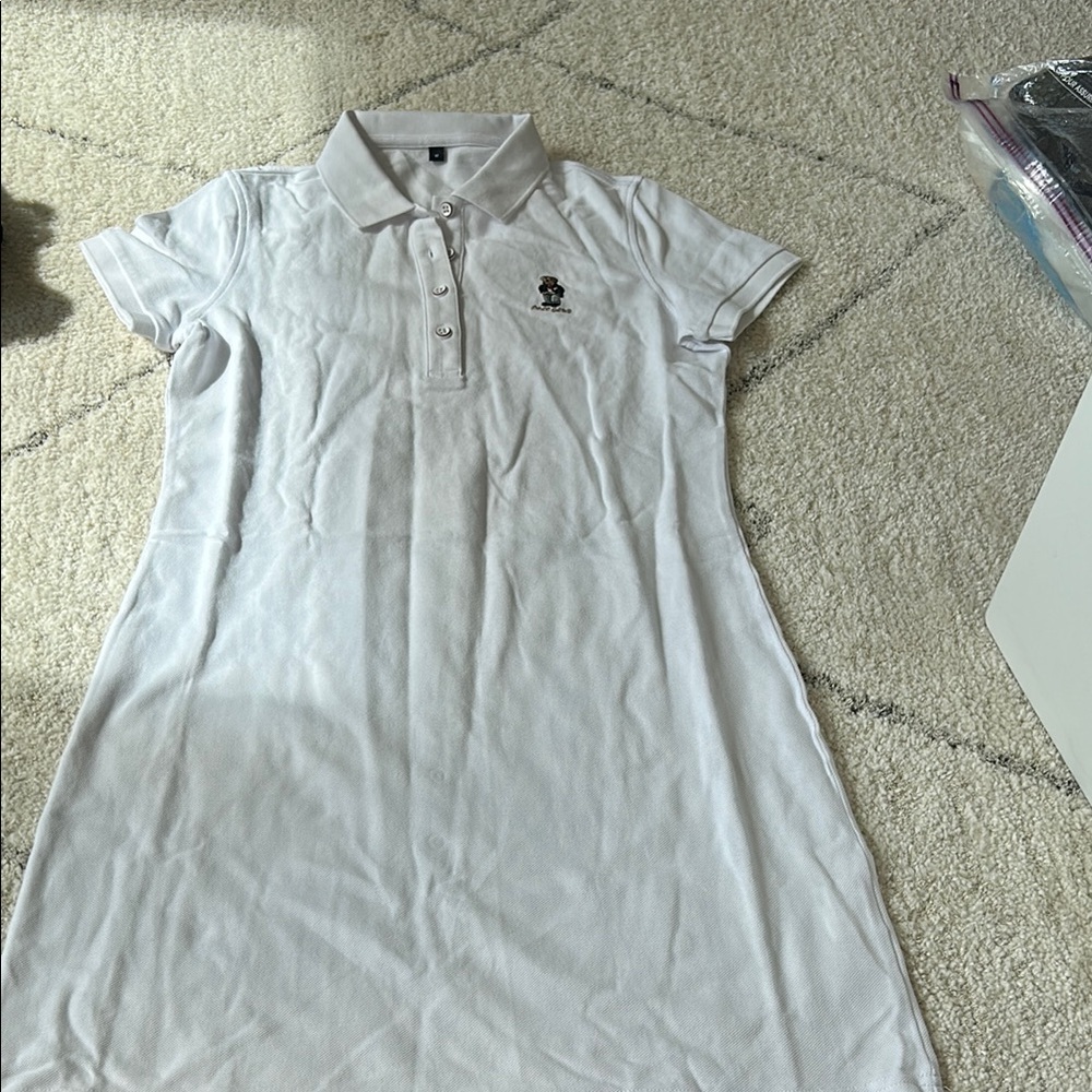 White Polo Collar Short Sleeve Dress for Athletic Style
